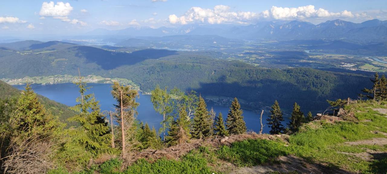 Familien-Garten-Suite Kanzelhoehe Gerlitzen - Gerlitzenurlaub At Kanzelhohe المظهر الخارجي الصورة